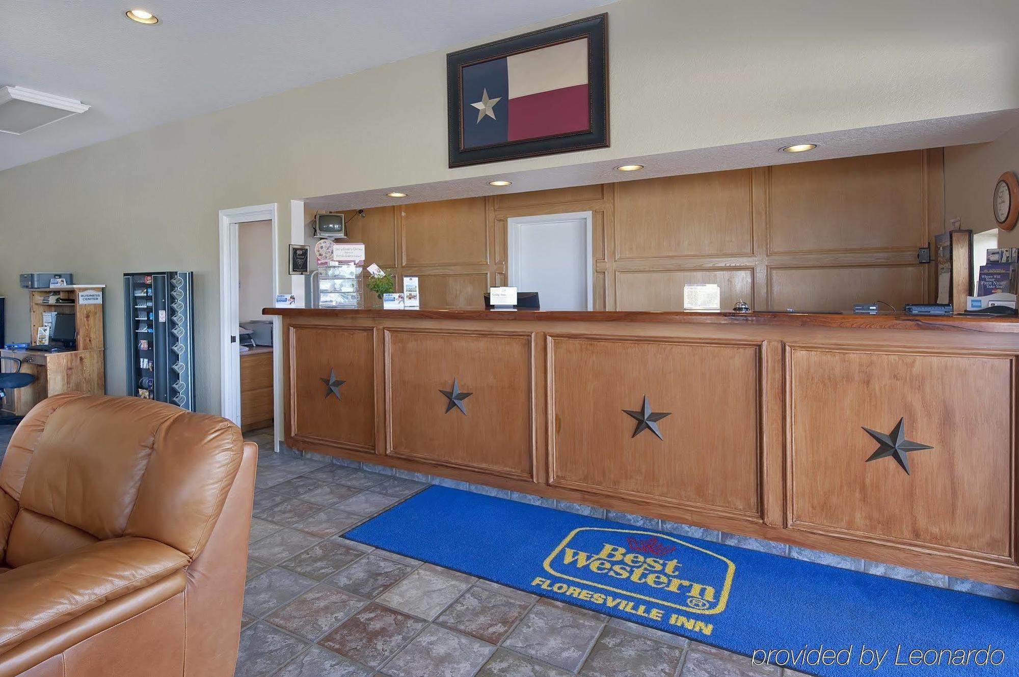 SureStay Hotel by Best Western Floresville Interior foto